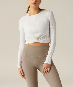 BEYOND YOGA-sleeve-womens featherweight center stage cropped long sleeve pullover-LWSD7917