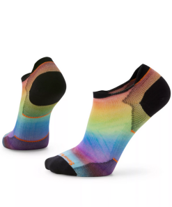 SMARTWOOL-socks-run zero cushion pride rainbow print low ankle socks-SW002081 2